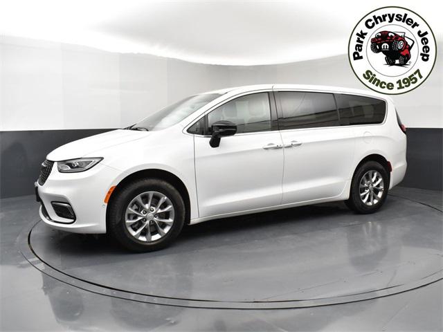 2026 Chrysler Pacifica PACIFICA SELECT AWD 2026 Chrysler Pacifica PACIFICA SELECT AWD