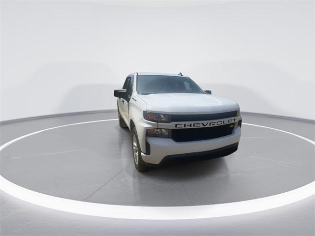2021 Chevrolet Silverado 1500 2WD Crew Cab Short Bed Custom