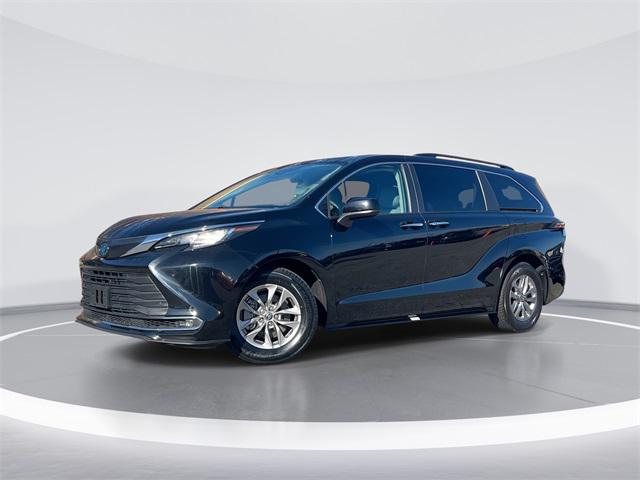 2023 Toyota Sienna XLE 2023 Toyota Sienna XLE