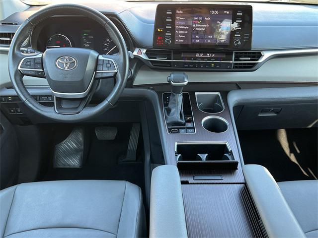 2023 Toyota Sienna XLE 2023 Toyota Sienna XLE