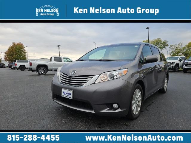 2017 Toyota Sienna XLE Premium 7 Passenger 2017 Toyota Sienna XLE Premium 7 Passenger