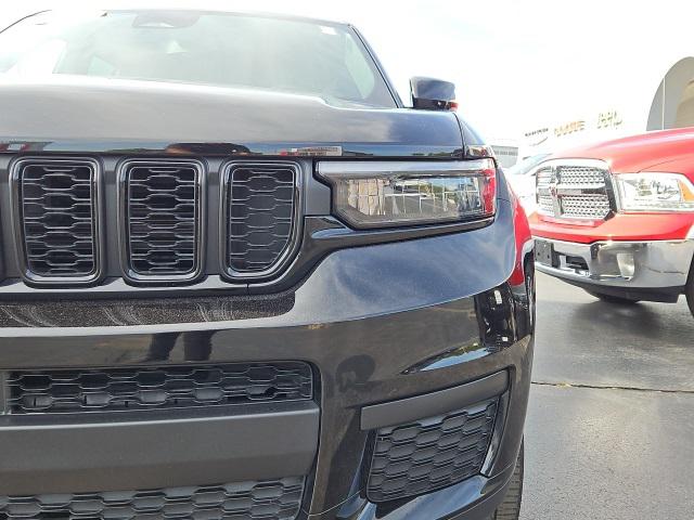 2024 Jeep Grand Cherokee L Altitude X 4x4 2024 Jeep Grand Cherokee L Altitude X 4x4