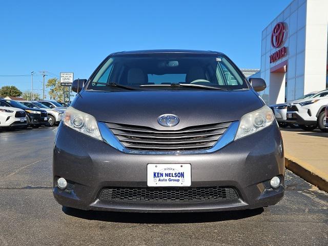 2013 Toyota Sienna XLE V6 8 Passenger 2013 Toyota Sienna XLE V6 8 Passenger