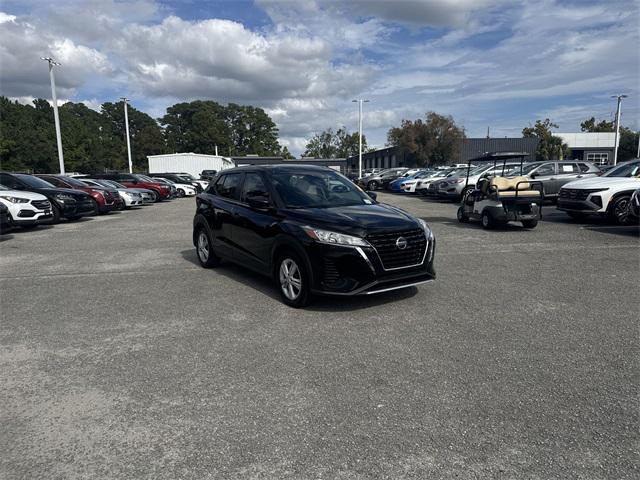 2021 Nissan Kicks S Xtronic CVT
