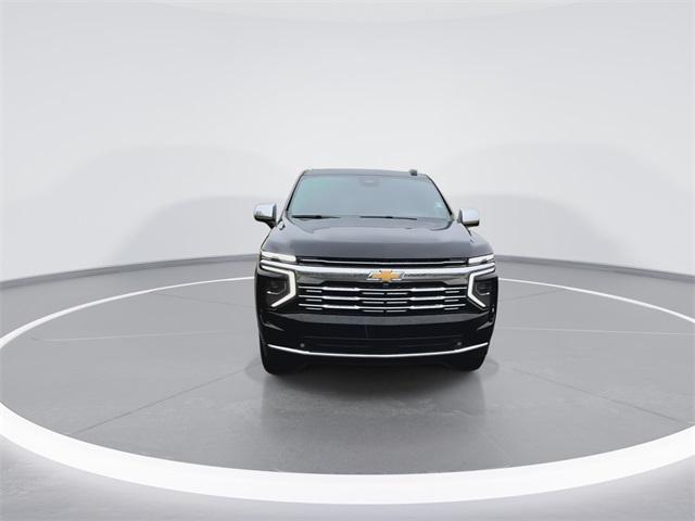 2025 Chevrolet Suburban 4WD Premier
