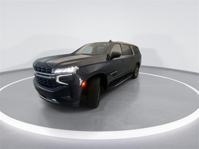2023 Chevrolet Suburban 4WD LS