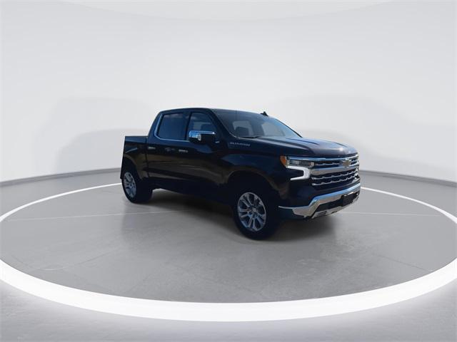 2023 Chevrolet Silverado 1500 4WD Crew Cab Short Bed LTZ