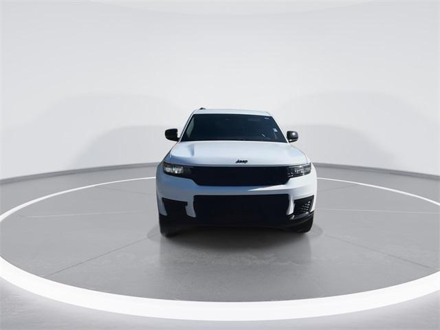 2024 Jeep Grand Cherokee L Altitude 4x4