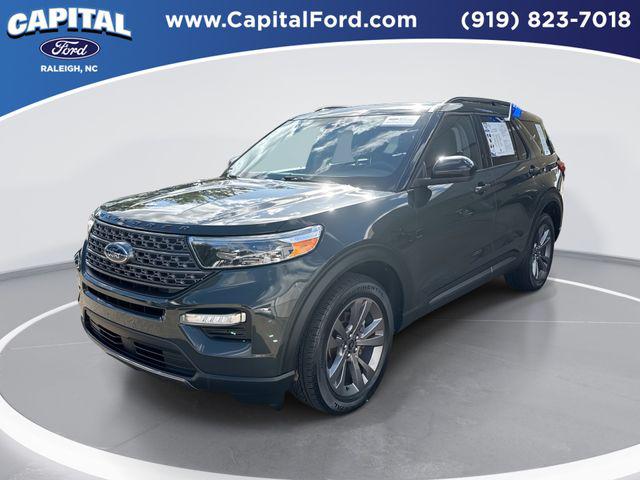 2022 Ford Explorer XLT 2022 Ford Explorer XLT