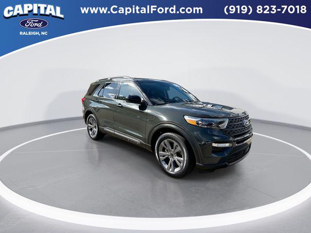 2022 Ford Explorer XLT 2022 Ford Explorer XLT
