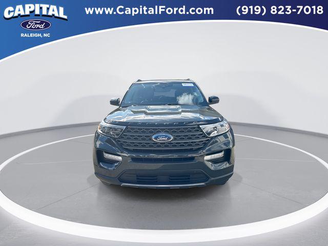 2022 Ford Explorer XLT 2022 Ford Explorer XLT