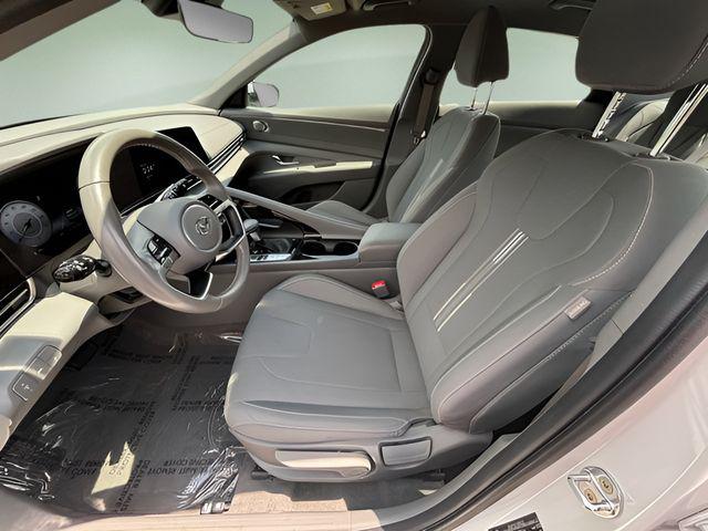 2023 Hyundai Elantra SEL 2023 Hyundai Elantra SEL