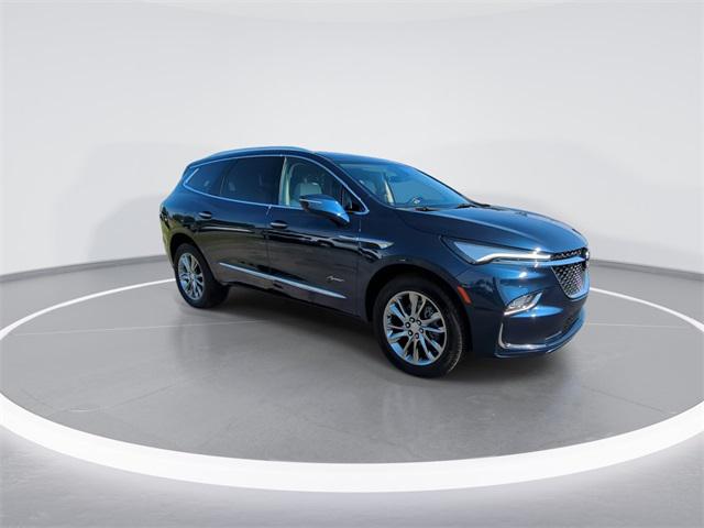 2022 Buick Enclave AWD Avenir