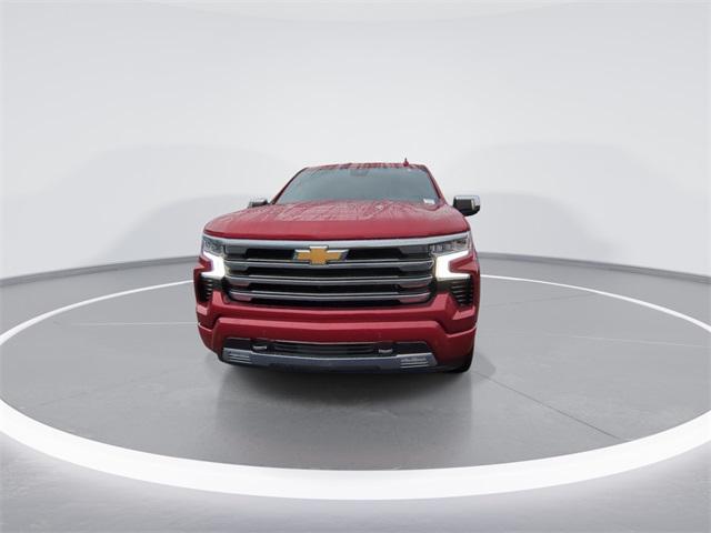 2023 Chevrolet Silverado 1500 4WD Crew Cab Short Bed High Country
