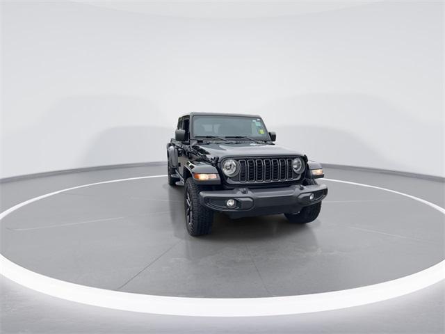 2025 Jeep Gladiator Nighthawk