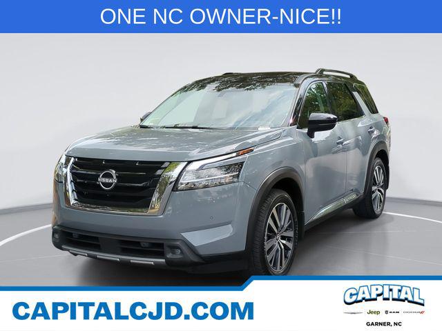 2022 Nissan Pathfinder Platinum 2WD 2022 Nissan Pathfinder Platinum 2WD