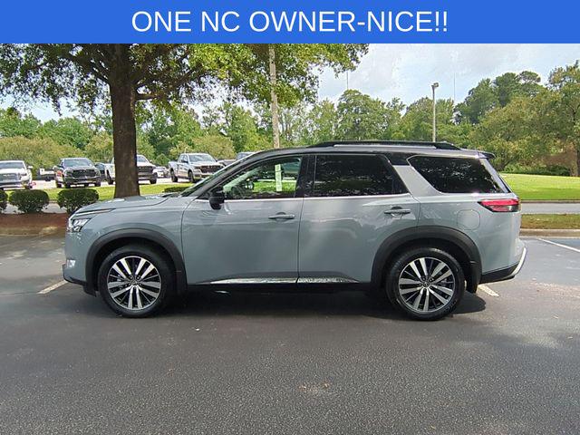 2022 Nissan Pathfinder Platinum 2WD 2022 Nissan Pathfinder Platinum 2WD