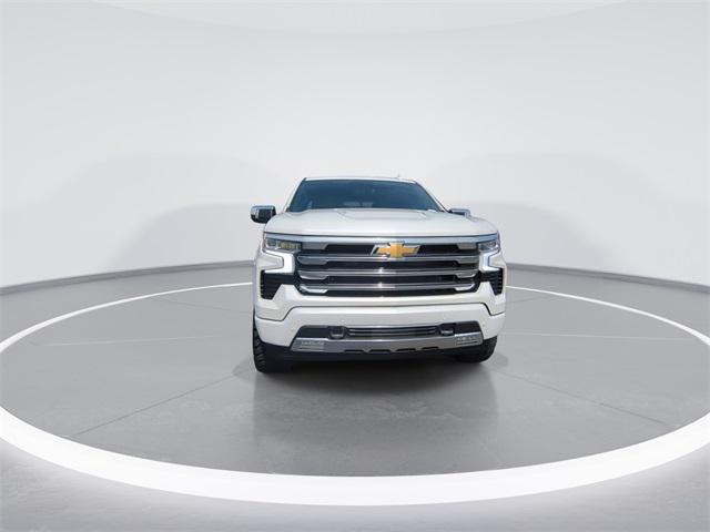 2025 Chevrolet Silverado 1500 4WD Crew Cab Short Bed High Country