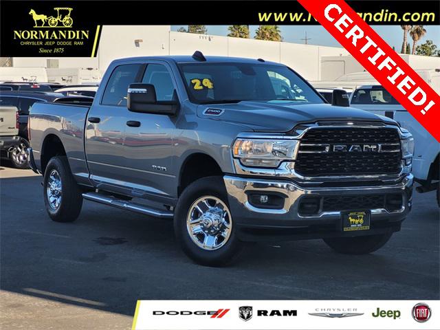 2024 RAM 2500 Big Horn Crew Cab 4x4 64 Box 2024 RAM 2500 Big Horn Crew Cab 4x4 64 Box