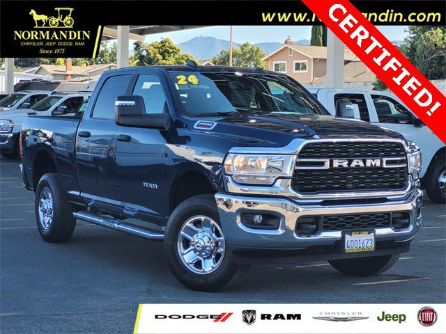 2024 RAM 2500 Big Horn Crew Cab 4x4 64 Box 2024 RAM 2500 Big Horn Crew Cab 4x4 64 Box