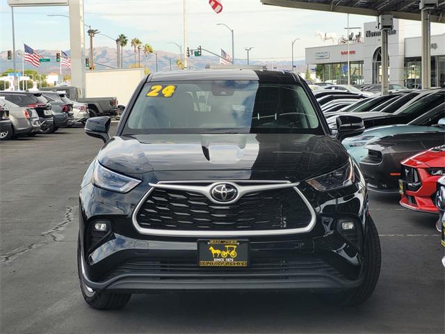 2024 Toyota Highlander LE