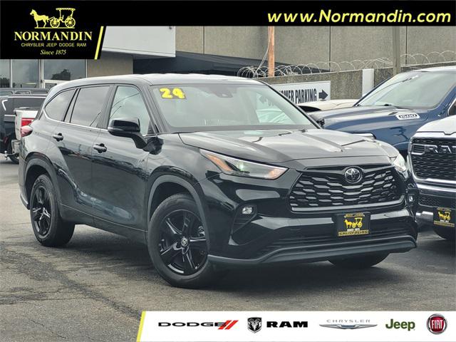 2024 Toyota Highlander LE 2024 Toyota Highlander LE