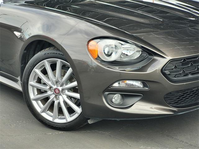 2017 Fiat 124 Spider Lusso