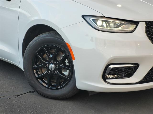 2025 Chrysler Pacifica Select 2025 Chrysler Pacifica Select