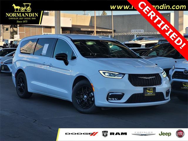 2025 Chrysler Pacifica Select 2025 Chrysler Pacifica Select