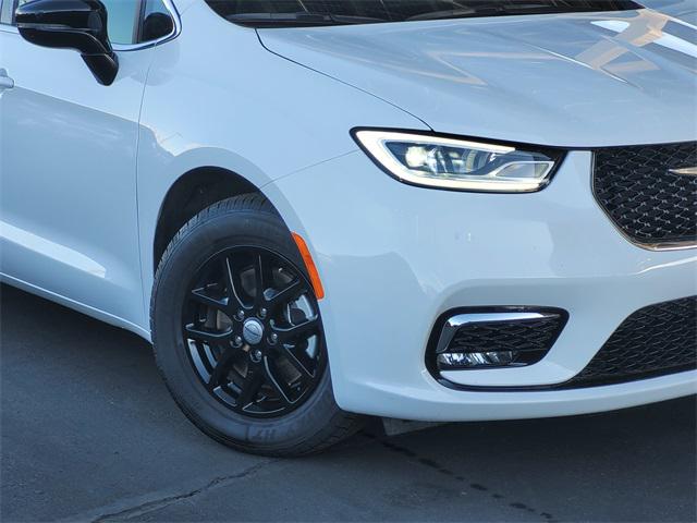 2025 Chrysler Pacifica Select 2025 Chrysler Pacifica Select