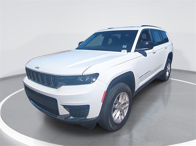 2025 Jeep Grand Cherokee GRAND CHEROKEE L LAREDO X 4X4