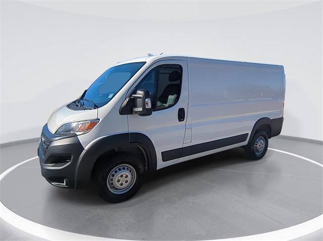 2025 RAM Ram ProMaster RAM PROMASTER 2500 TRADESMAN CARGO VAN LOW ROOF 136 WB
