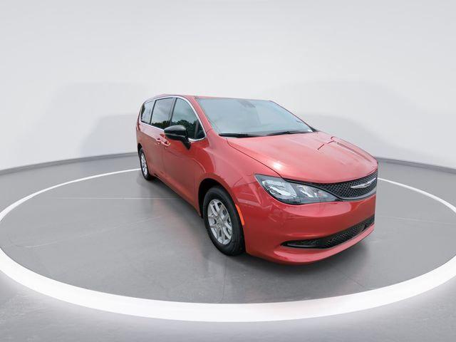 2026 Chrysler Voyager VOYAGER LX