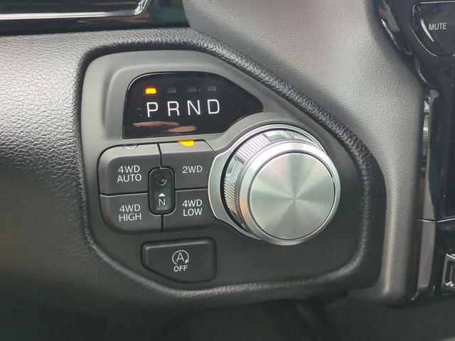 2026 RAM 1500 Laramie - Photo 19