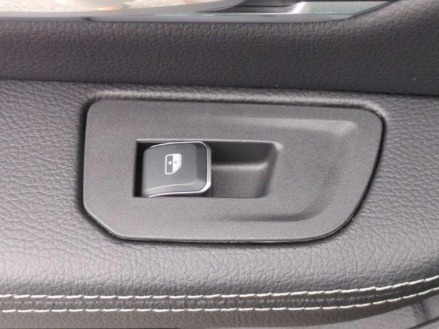 2026 RAM 1500 Laramie - Photo 33