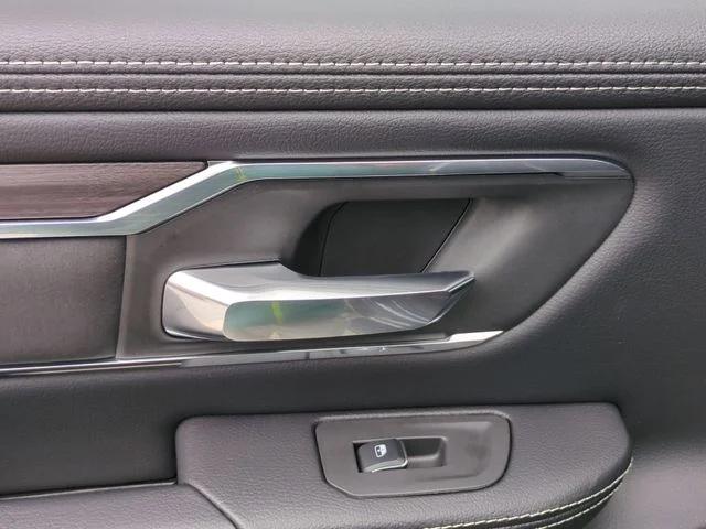 2026 RAM 1500 Laramie - Photo 34