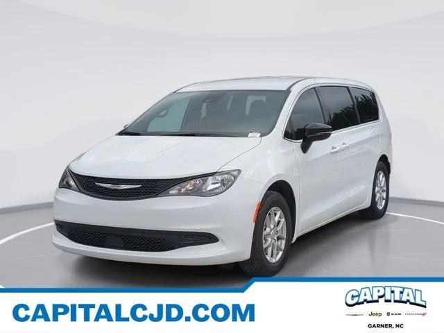 2026 Chrysler Voyager LX's photo