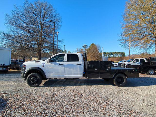 2026 RAM Ram 4500 Chassis Cab RAM 4500 TRADESMAN CHASSIS CREW CAB 4X4 84 CA