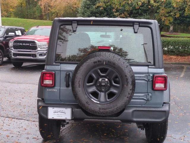 New 2026 Anvil Clear-Coat Exterior Paint Jeep Sport image 4
