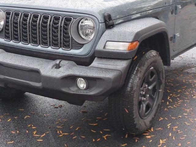 New 2026 Anvil Clear-Coat Exterior Paint Jeep Sport image 9