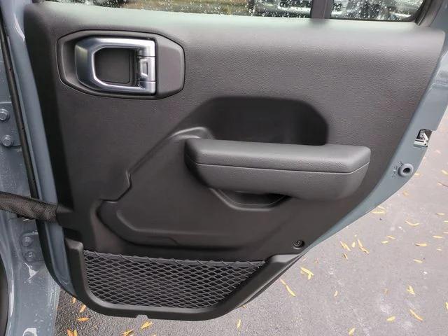 New 2026 Anvil Clear-Coat Exterior Paint Jeep Sport image 30