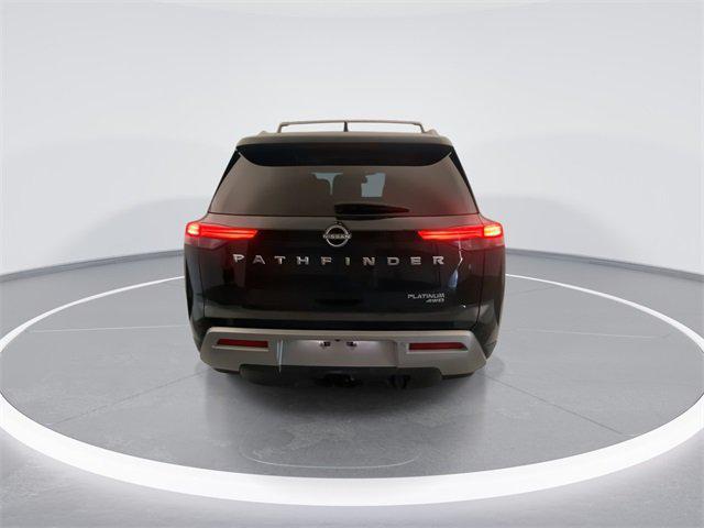 2022 Nissan Pathfinder Platinum 4WD 2022 Nissan Pathfinder Platinum 4WD