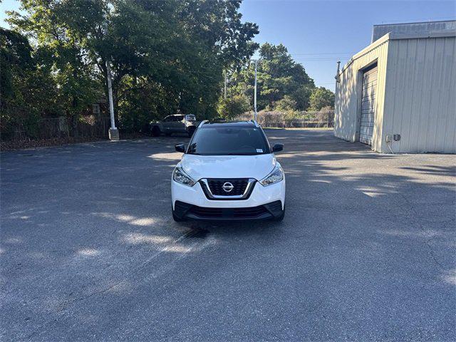 2020 Nissan Kicks SV Xtronic CVT 2020 Nissan Kicks SV Xtronic CVT