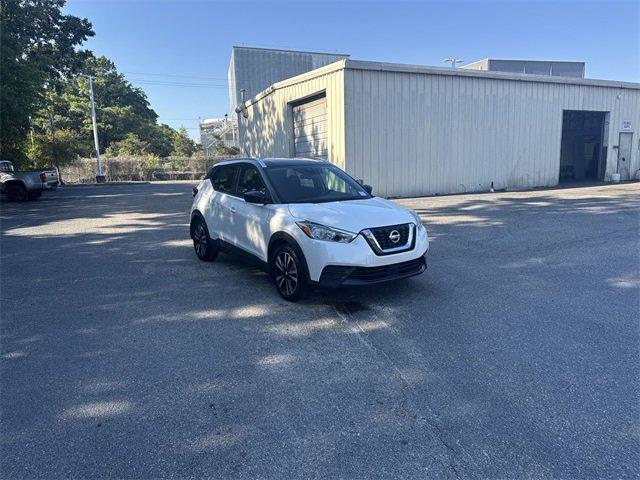 2020 Nissan Kicks SV Xtronic CVT 2020 Nissan Kicks SV Xtronic CVT