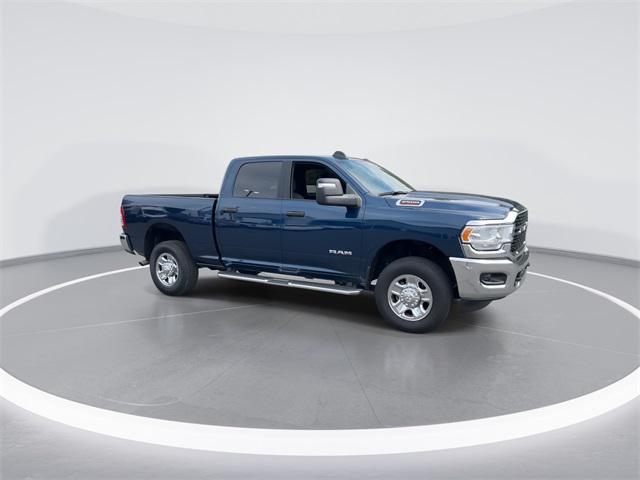 2024 RAM 2500 Big Horn Crew Cab 4x4 64 Box 2024 RAM 2500 Big Horn Crew Cab 4x4 64 Box