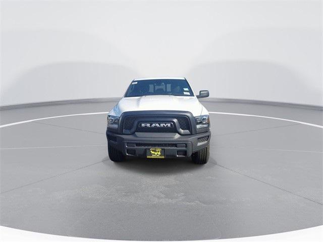 2024 RAM Ram 1500 Classic RAM 1500 CLASSIC WARLOCK QUAD CAB 4X4 64 BOX 2024 RAM Ram 1500 Classic RAM 1500 CLASSIC WARLOCK QUAD CAB 4X4 64 BOX