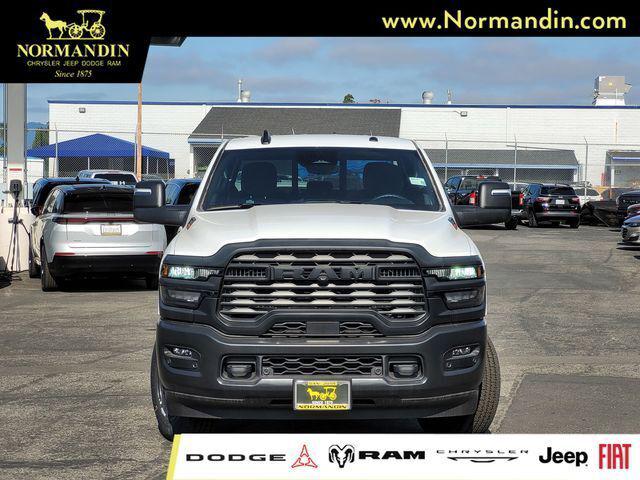 2025 RAM Ram 2500 RAM 2500 TRADESMAN CREW CAB 4X4 64 BOX