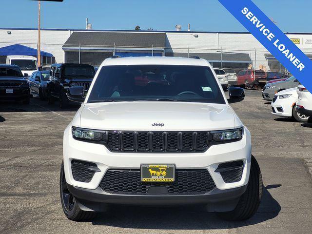 2025 Jeep Grand Cherokee GRAND CHEROKEE ALTITUDE 4X4