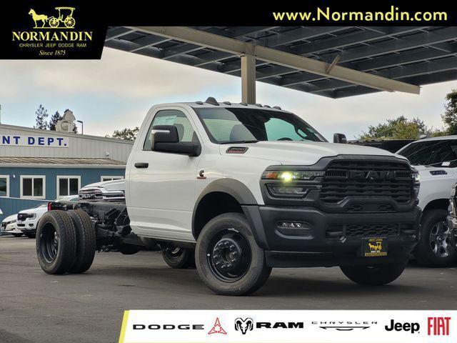 2025 RAM 4500 Chassis RAM 4500 TRADESMAN CHASSIS REGULAR CAB 4X4 60 CA