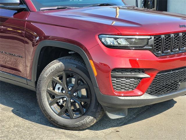 2025 Jeep Grand Cherokee GRAND CHEROKEE ALTITUDE 4X4